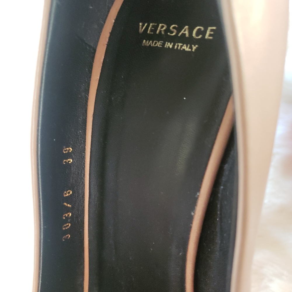 Versace pump - Picture 2 of 6